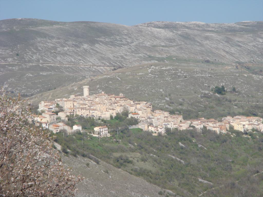 Residence Villa Valsi Santo Stefano Di Sessanio Buitenkant foto